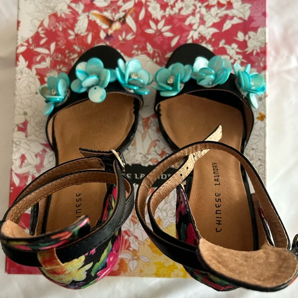 Chinese Laundry bright floral stiletto sandal size 8 1/2 M - Picture 4 of 9